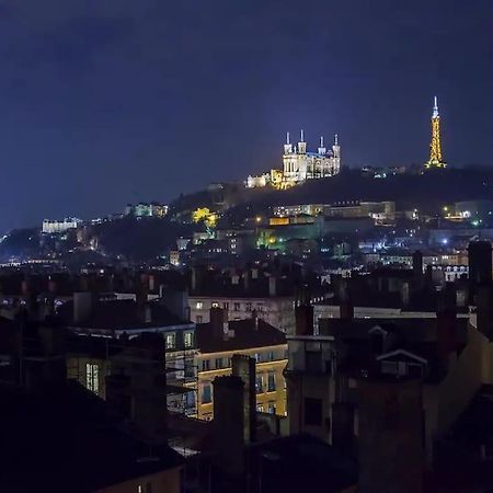 Mirador T2 Ensoleille Place Des Terreaux Vue Fourviere Лион Екстериор снимка