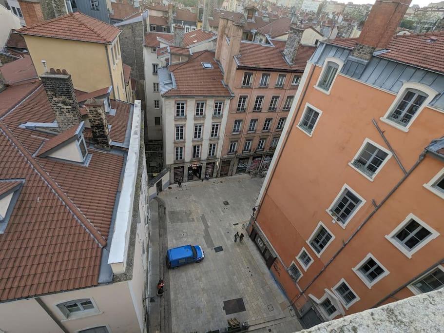 Mirador T2 Ensoleille Place Des Terreaux Vue Fourviere Лион Екстериор снимка
